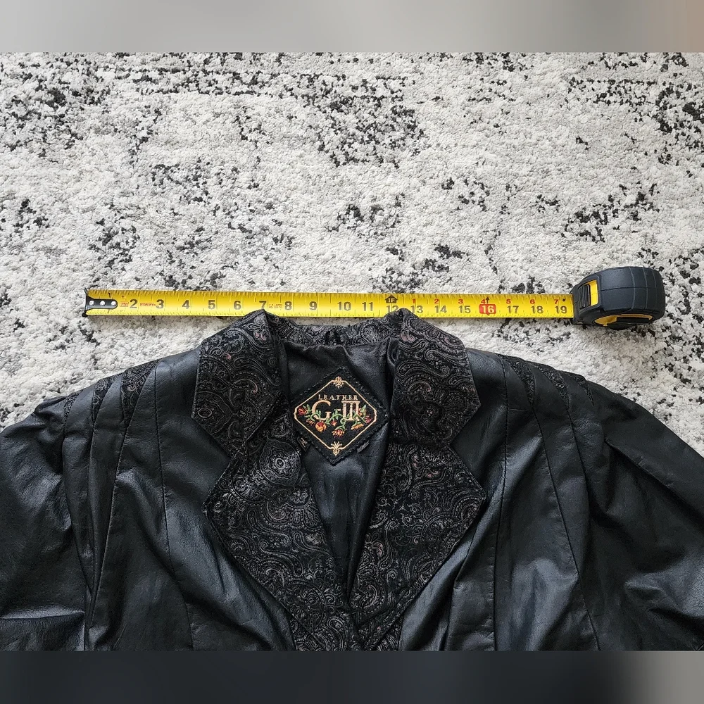 Vintage G-III Leather Jacket 80s Womens Size M Genuine Leather RARE Goth Biker